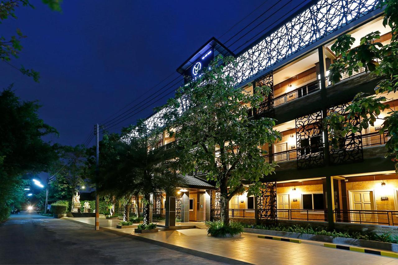 The Vega Resort 春武里 外观 照片