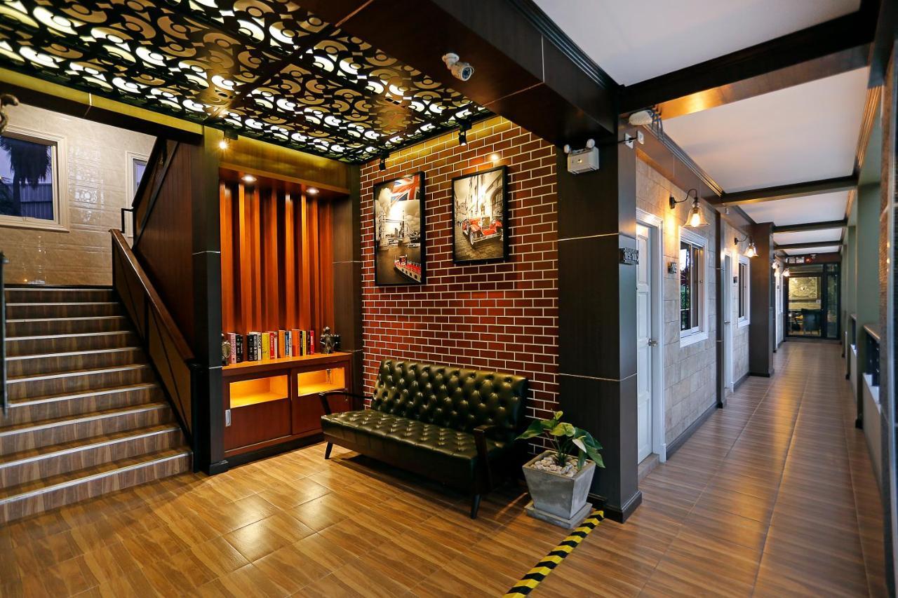The Vega Resort 春武里 外观 照片